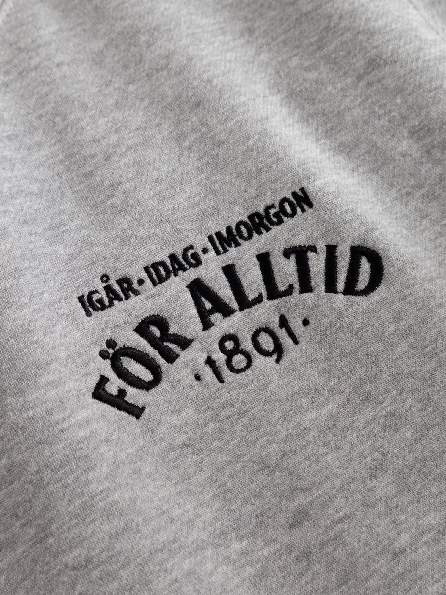 Sweatshirt gråmelerad Igår Idag
