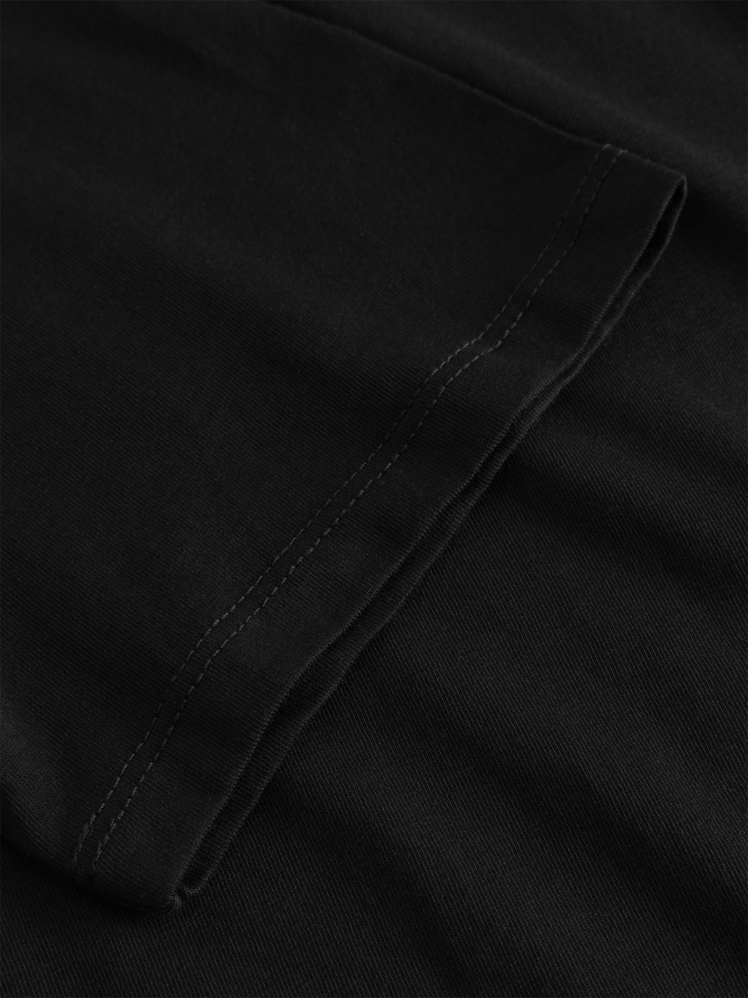 T-shirt svart sköld