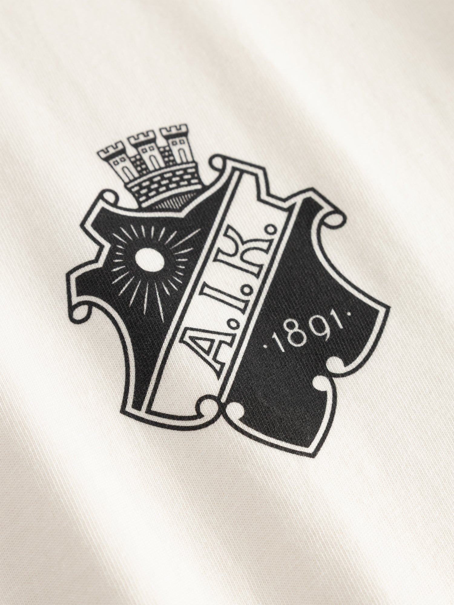 T-shirt offwhite sköld
