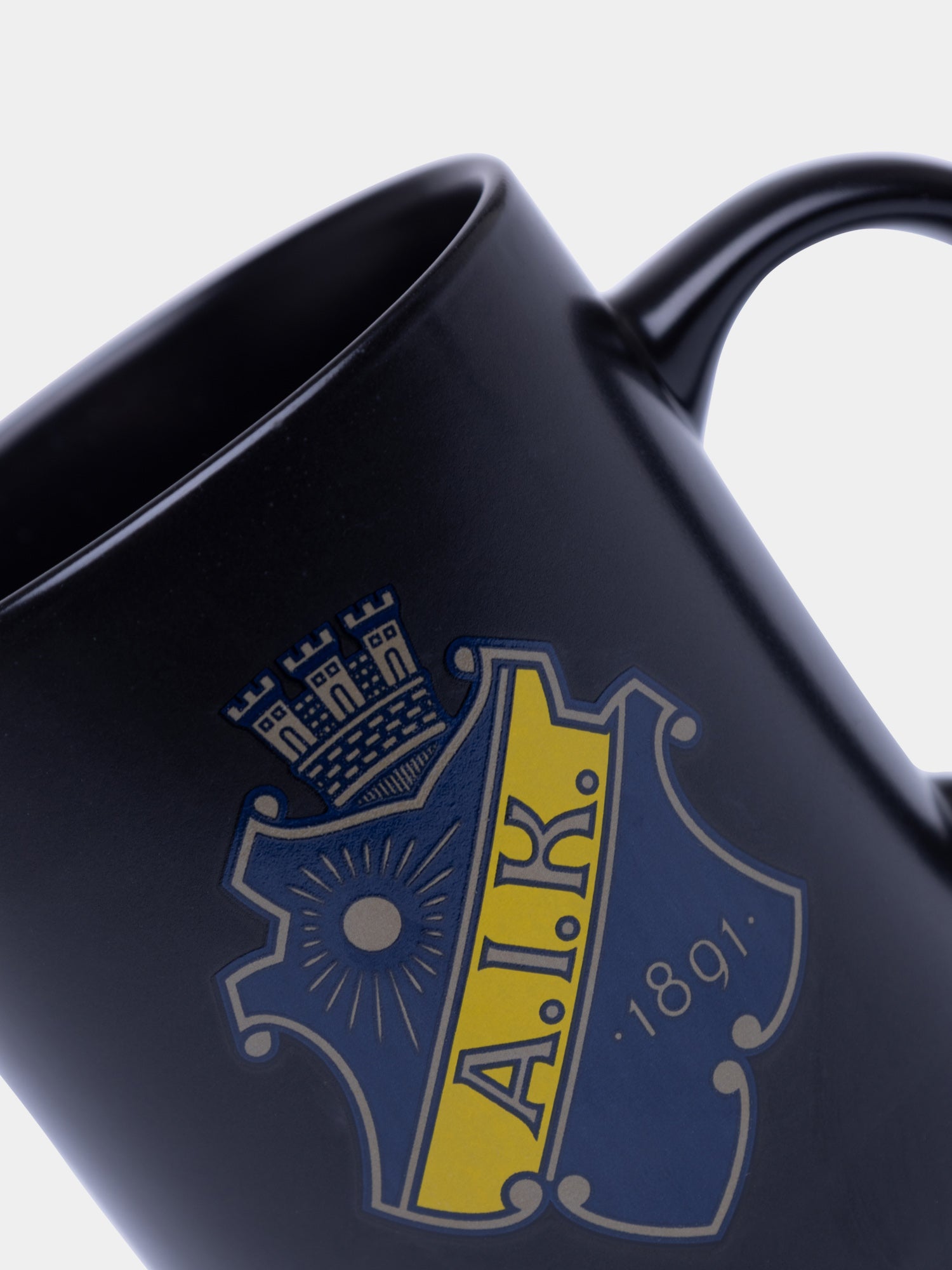 Kaffemugg svart sköld – AIK Hockey Shop